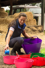 Load image into Gallery viewer, 7395 - Red Gorilla - Gorilla Tub Medium - 26 Litre - Lifestyle - 03.jpg
